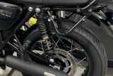 Zestaw sakw bocznych Legend Gear Black Edition 13,5/13,5 l i stelaży SLC Triumph Bonneville T100 (16-) / T120 (15-)