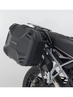 Zestaw: kufry boczne DUSC M i L + kufer centralny DUSC XL + stelaże SW-Motech Triumph Tiger 900 GT/ Pro/ Rally/ Pro (19-) [poj.: 33 + 41 + 55l]