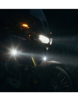 Zestaw lamp przeciwmgłowych EVO SW-MOTECH Suzuki V-Strom 1050, V-Strom 1050 (19-), V-Strom 1050 DE (23-)