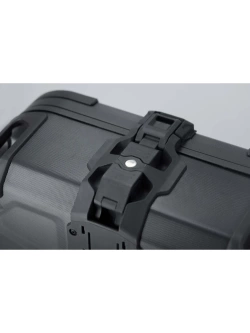 Zestaw: kufry boczne DUSC L + stelaże PRO SW-Motech Suzuki DL1000 V-Strom/ XT (14-19) [poj.: 2 x 41l]