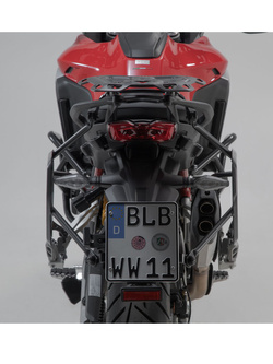 Zestaw: kufry boczne + kufer centralny TRAX ADV + stelaże SW-MOTECH do motocykla Ducati Multistrada V4 / S (20-)/ Pikes Peak (21-)/ Rally (23-) czarne