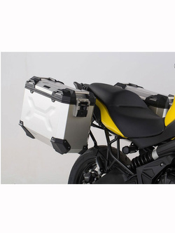 Zestaw: kufry boczne + stelaże EVO TRAX ADV SW-MOTECH 37/37 L do motocykla Kawasaki Versys 650 [15-] [pojemność 2 x 37 L]