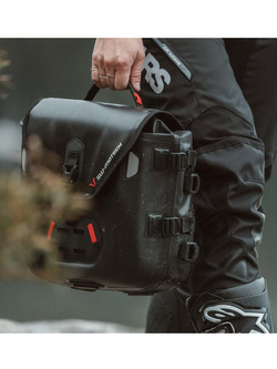 Sakwy wodoodporne SysBag WP S/S SW-MOTECH + stelaże SLC do Honda CB1000R (21-) [pojemność: 2 x 12-16L]