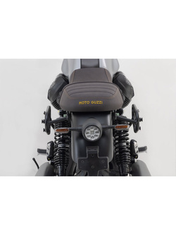 Stelaż boczny SW-Motech SLC do Moto Guzzi V7 IV Special/ Stone (20-)/ Stone Corsa (23-) [na prawą stronę]