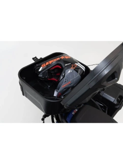Zestaw: kufer centralny DUSC L + stelaż Adventure-rack SW-Motech Yamaha Tracer 9/ GT (20-)/ GT+ (22-) [poj.: 41l]