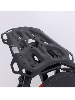 Zestaw: kufer centralny srebrny TRAX ADV + stelaż Adventure-rack SW-Motech Moto Guzzi Stelvio (23-) [poj.: 38l]