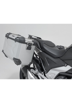 Zestaw: kufry boczne 45/45L + kufer centralny TRAX ADV + stelaże SW-MOTECH do motocykla Honda NC750XA/ X (20-)