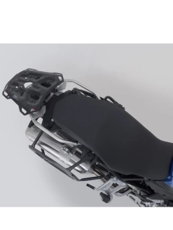 Zestaw: kufry boczne DUSC M i L + kufer centralny DUSC L + stelaże PRO + stelaż Adventure-Rack SW-Motech BMW F 900 GS Adventure (24-) [poj.: 1 x 33l + 2 x 41l]