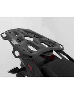 Zestaw: kufry boczne + kufer centralny + stelaże TRAX ADV do motocykla Aprilia Tuareg 660 (21-) [całkowita pojemność: 150l] srebrny