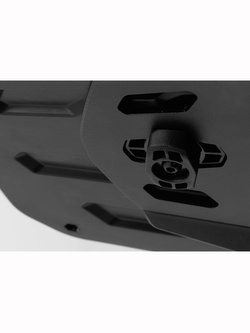 Zestaw: kufer centralny plastikowy + stelaż URBAN ABS SW-MOTECH Kawasaki Versys 1000 [11-] [pojemność 16-29 L]