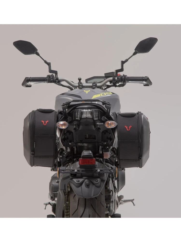 Sakwy motocyklowe tekstylne Pro Blaze H SW-Motech z zestawem mocującym Yamaha FZ1 (06-14)/ Fazer (08-14)/ FZ8 (10-16)/ Fazer (10-16)