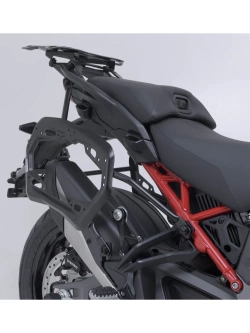 Zestaw: kufry boczne TRAX ADV + stelaże PRO SW-Motech Ducati Multistrada V4/ S/ Pikes Peak (24-) srebrne [poj.: 2 x 45 L]