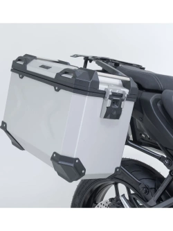 Zestaw: kufry boczne TRAX ADV + stelaże PRO SW-Motech Yamaha Tracer 9/ GT/ GT+ (24-) srebrne [poj.: 2 x 45 L]