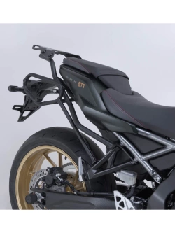 Zestaw sakw bocznych Legend Gear LC2 ze stelażami SW-Motech Suzuki GSX-8T/ TT (25-) czarne [poj.: 2 x 13,5 L]