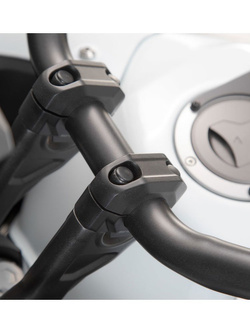 Zestaw podwyższający kierownicę SW-MOTECH Aprilia, Honda, KTM, Suzuki, Yamaha (wybrane modele) [H: 20mm]
