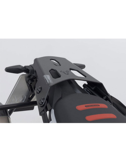 Zestaw: kufry boczne 37/45 + kufer centralny 38 TRAX ADV + stelaże SW-MOTECH BMW F 900 GS (24-) srebrne