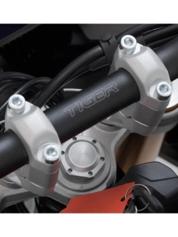 Zestaw podwyższający kierownicę Ø28 SW-Motech Triumph Tiger 900 GT/ Pro, Rally Pro (23-) srebrny [+30 mm]