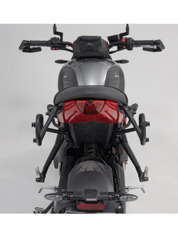 Stelaże boczne SW-Motech SLC do Triumph Trident 660 (21-) na lewą i prawą stronę]