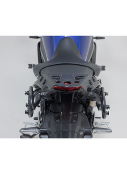 Zestaw: kufry boczne plastikowe Urban ABS + stelaże SLC Sw-Motech Yamaha MT-09 (20-23) [pojemność: 2 x 16,5l]