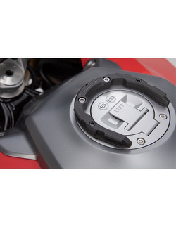 Mocowanie tank ring PRO Sw-Motech do Aprilia RS 125, Pegaso 650, SL 750, Shiver 900, SL 1000 Falco, ETV 1000 Caponord,RSV 1000 Tuono 