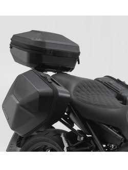 Zestaw: kufer centralny plastikowy + stelaż URBAN ABS SW-MOTECH Honda CB 500 F (18-), CBR 500 R (18-) [pojemność 16-29 L]