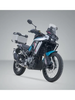 Zestaw: kufer centralny srebrny TRAX ADV + stelaż Adventure-rack SW-Motech CF Moto 450MT (23-)/ 800 MT-X (24-) [poj.: 38 L]