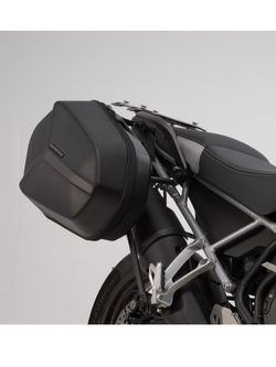 Zestaw: kufry boczne + stelaże EVO ABS ® Aero System Sw-Motech do Triumph Tiger 1050 (06-12) [pojemność: 2 x 25 L]