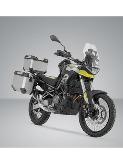 Zestaw: kufry boczne + kufer centralny + stelaże TRAX ADV do motocykla Aprilia Tuareg 660 (21-)/ Rally (24-) [całkowita pojemność: 150l] srebrny