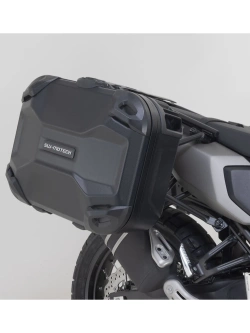 Zestaw: kufry boczne DUSC L + kufer centralny DUSC XL + stelaże PRO + stelaż Adventure-Rack SW-Motech Yamaha Tenere 700 (wybrane modele) [poj.: 1 x 55l + 2 x 41l]