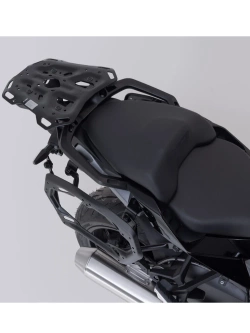 Zestaw: kufry boczne DUSC L + kufer centralny DUSC XL + stelaże SW-Motech BMW S 1000 XR (19-) [poj.: 1 x 55l + 2 x 41l]