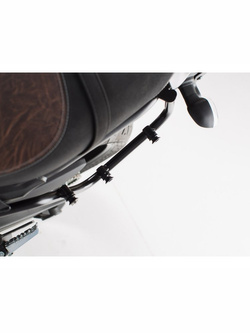 Stelaż SLC Legend Gear SW-MOTECH Yamaha XSR 700 [16-] [na prawą stronę]