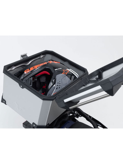 Zestaw: kufer centralny srebrny TRAX ADV + stelaż Adventure-rack SW-Motech Moto Guzzi V85 TT/ Travel (24-) [poj.: 38 L]