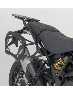 Zestaw: kufry boczne + stelaż PRO ABS ® Aero System Sw-Motech do Ducati DesertX (22-)/ Rally (23-)