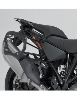 Zestaw: kufry boczne TRAX ADV + stelaże PRO 45/37 L Sw-Motech KTM 1290 Super Adventure R / S (21-) (pojemność 37 i 45 L) srebrne