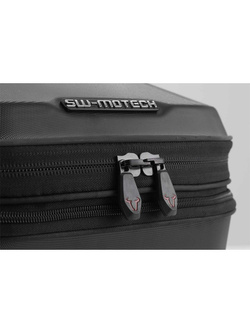 Zestaw: kufer centralny plastikowy Urban ABS + stelaż Street-Rack SW-MOTECH KTM 125 Duke / 250 Duke (23-) / 390 Duke (23-) (pojemność 16-29 L)