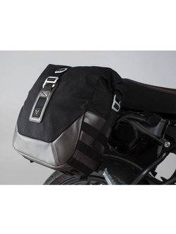 Zestaw sakw bocznych Legend Gear Black Edition 13,5/13,5 l i stelaży SLC Yamaha XSR 700 (16-)