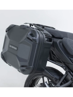 Zestaw: kufry boczne DUSC M + stelaże PRO SW-Motech Yamaha Tracer 9/ GT/ GT+ (24-) [poj.: 2 x 33 l]
