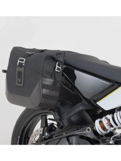 Zestaw sakw bocznych Legend Gear LC2 ze stelażami SW-Motech Husqvarna Svartpilen/ Vitpilen 401 (23-) czarno-brązowe [poj.: 2 x 13,5 L]
