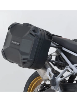Zestaw: kufry boczne DUSC M i L + stelaże PRO SW-Motech BMW F 900 GS (23-) [poj.: 33l + 41l]