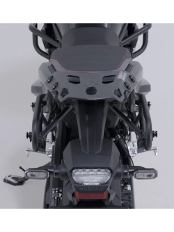 Zestaw sakw bocznych Legend Gear LC2 ze stelażami SW-Motech Suzuki GSX-8T/ TT (25-) czarne [poj.: 2 x 13,5 L]