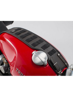 Zestaw: torba akcesoryjna LA2 i pas na zbiornik SLA SW-Motech Triumph modele (15-)