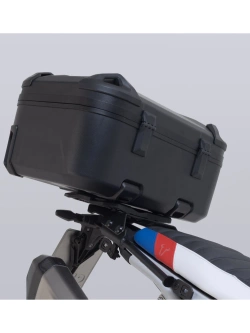 Zestaw: kufer centralny DUSC XL + stelaż Adventure-rack SW-Motech CF Moto 450MT (23-)/ 800 MT-X (24-)  [poj.: 55l]