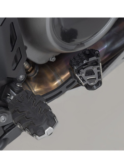 Poszerzenie pedału hamulca SW-MOTECH do Harley-Davidson Pan America (RA1250) RA1 (21-)/ ST (24-) czarno-srebrne