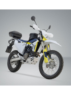 Zestaw: kufer centralny plastikowy Urban ABS + stelaż SW-Motech Husqvarna 701 Enduro/ Supermoto (16-) [poj.: 16-29l]