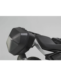 Zestaw: kufry boczne plastikowe + stelaże URBAN ABS SW-MOTECH do BMW G 310 GS (17-) [pojemność: 2 x 16,5l]