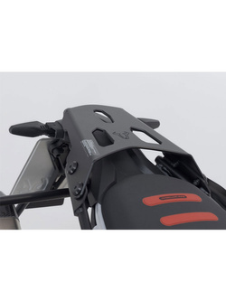 Zestaw: kufer centralny plastikowy Urban ABS + stelaż Street-Rack SW-MOTECH BMW F 900 GS (24-) (pojemność 16-29 L)