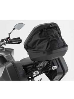 Zestaw: kufer centralny plastikowy Urban ABS + stelaż Street-Rack SW-MOTECH KTM 125 Duke / 250 Duke (23-) / 390 Duke (23-) (pojemność 16-29 L)