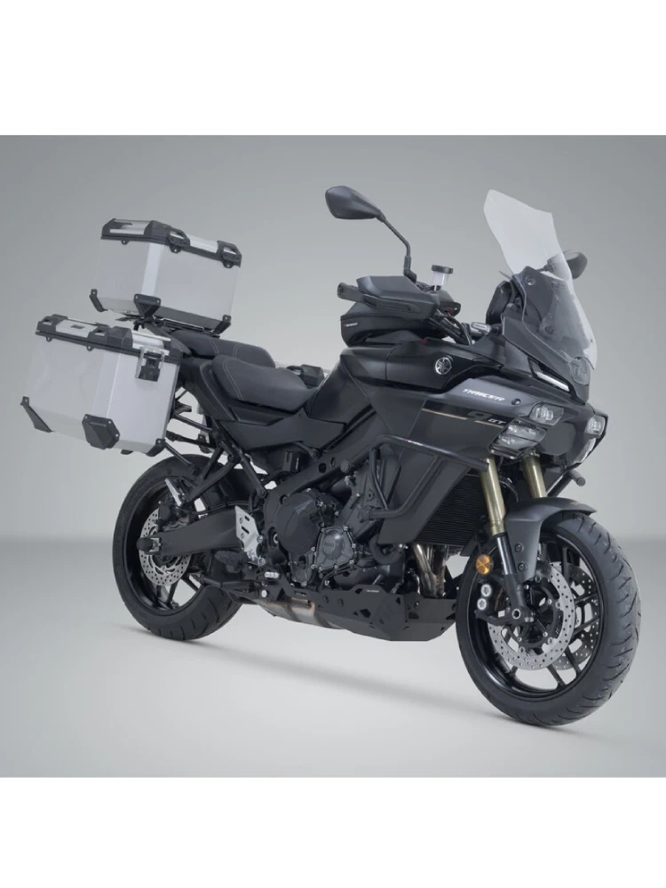 Zestaw: kufry boczne + kufer centralny TRAX ADV + stelaże SW-Motech Yamaha Tracer 9/ GT/ GT+ (24-) srebrne