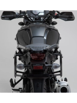 Zestaw: kufry boczne DUSC L + stelaże PRO SW-Motech Suzuki DL1000 V-Strom/ XT (14-19) [poj.: 2 x 41l]