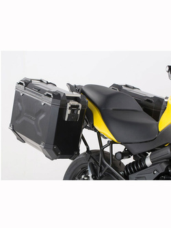 Zestaw: kufry boczne + stelaże EVO TRAX ADV SW-MOTECH 37/37 L do motocykla Kawasaki Versys 650 [15-] [pojemność 2 x 37 L]
